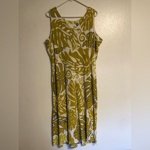 Manuhealii Dress